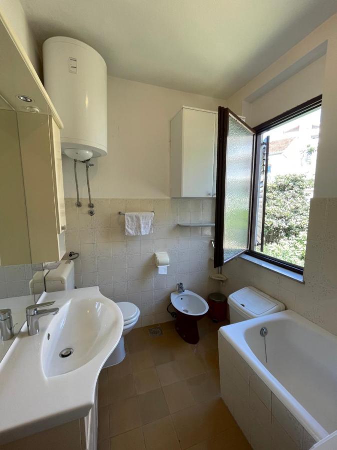 Apartment Iva Podstrana Exterior foto